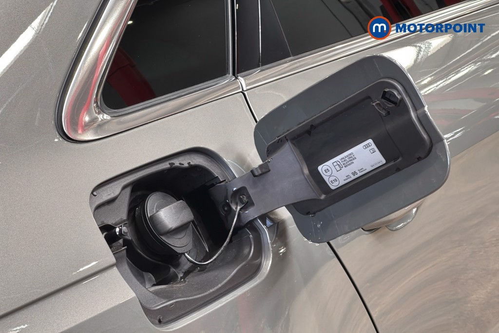 Audi A4 S Line Automatic Petrol Saloon - Stock Number (1641345) - 41st supplementary image