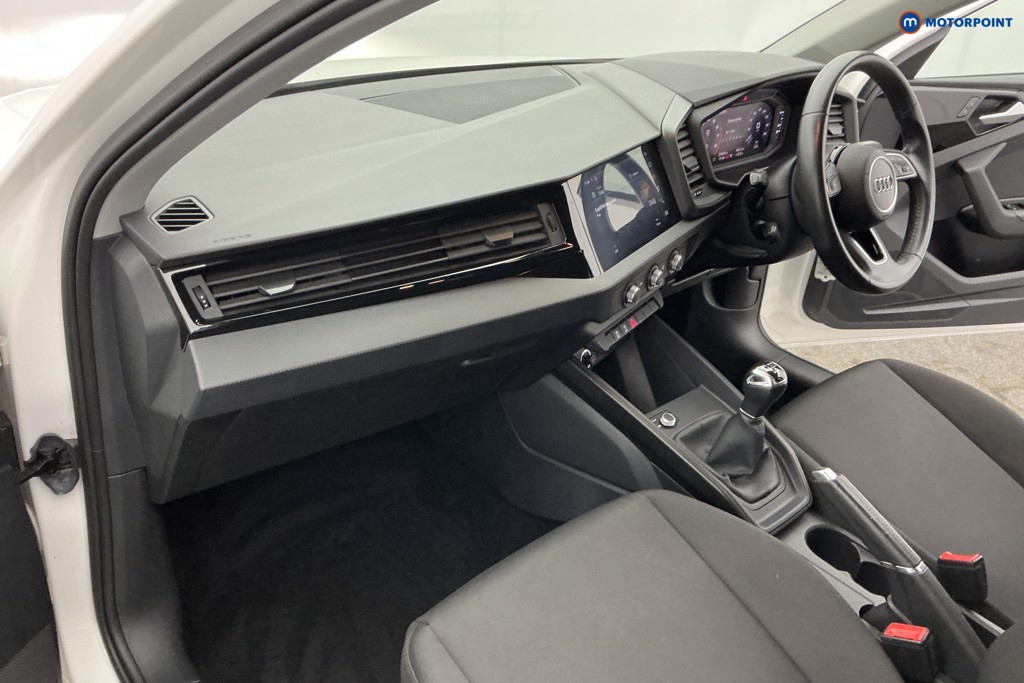Audi A1 Technik Manual Petrol Hatchback - Stock Number (1641416) - 9th supplementary image