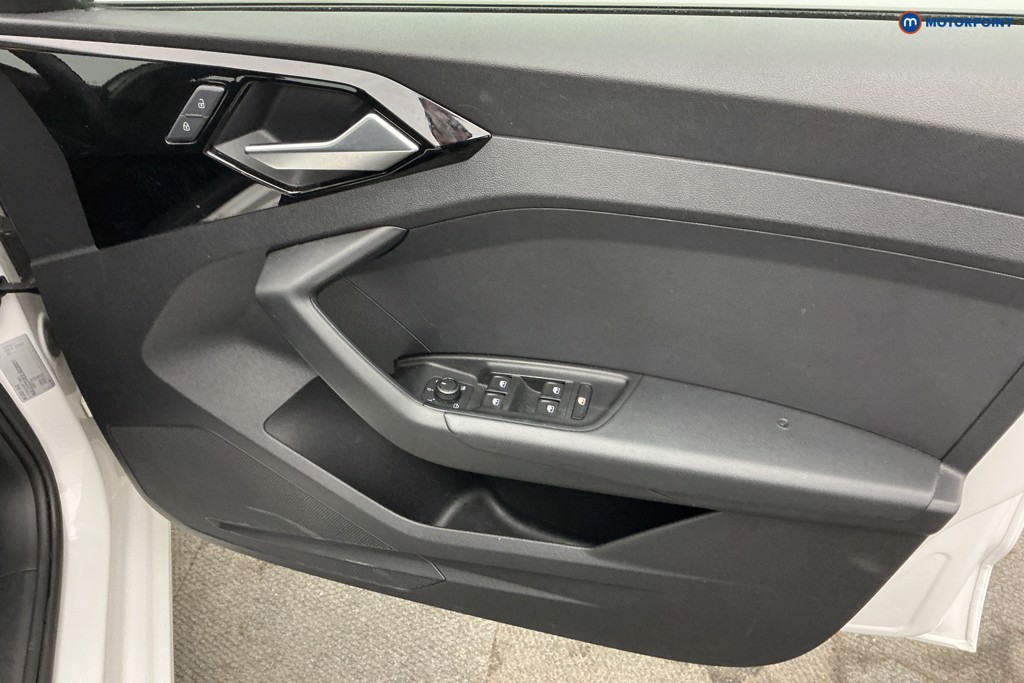 Audi A1 Technik Manual Petrol Hatchback - Stock Number (1641416) - 24th supplementary image
