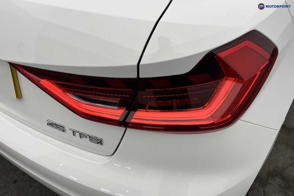 Audi A1 Technik Manual Petrol Hatchback - Stock Number (1641416) - 29th supplementary image