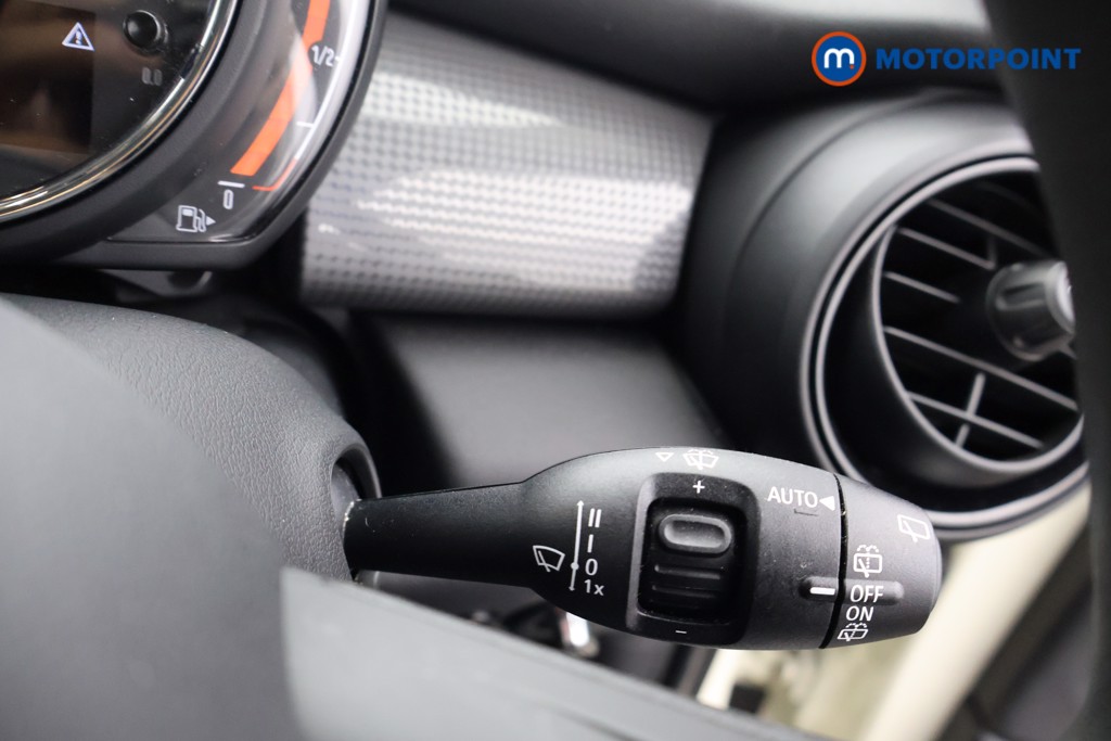 Mini Hatchback Cooper Classic Automatic Petrol Hatchback - Stock Number (1641426) - 6th supplementary image