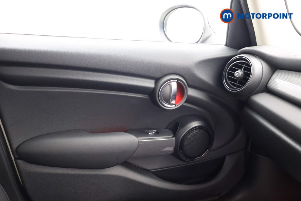 Mini Hatchback Cooper Classic Automatic Petrol Hatchback - Stock Number (1641426) - 10th supplementary image