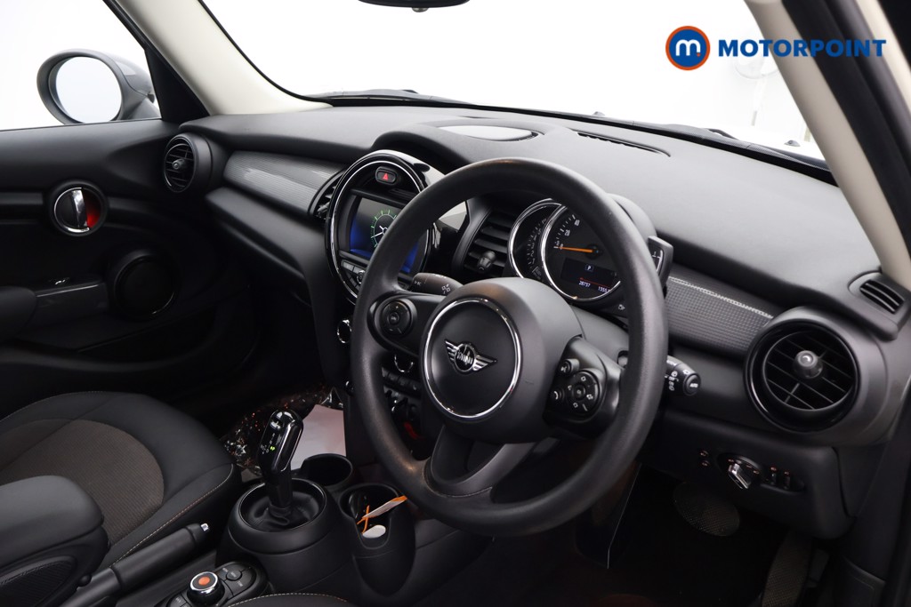 Mini Hatchback Cooper Classic Automatic Petrol Hatchback - Stock Number (1641426) - 12th supplementary image