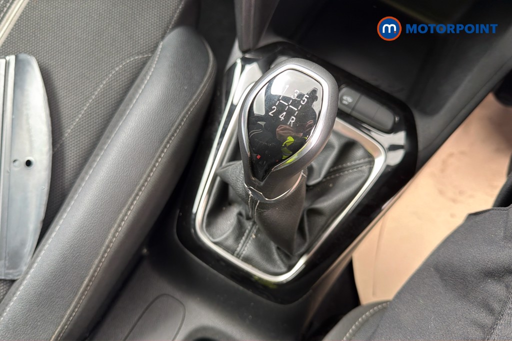 Vauxhall Corsa GS Manual Petrol Hatchback - Stock Number (1641472) - 15th supplementary image