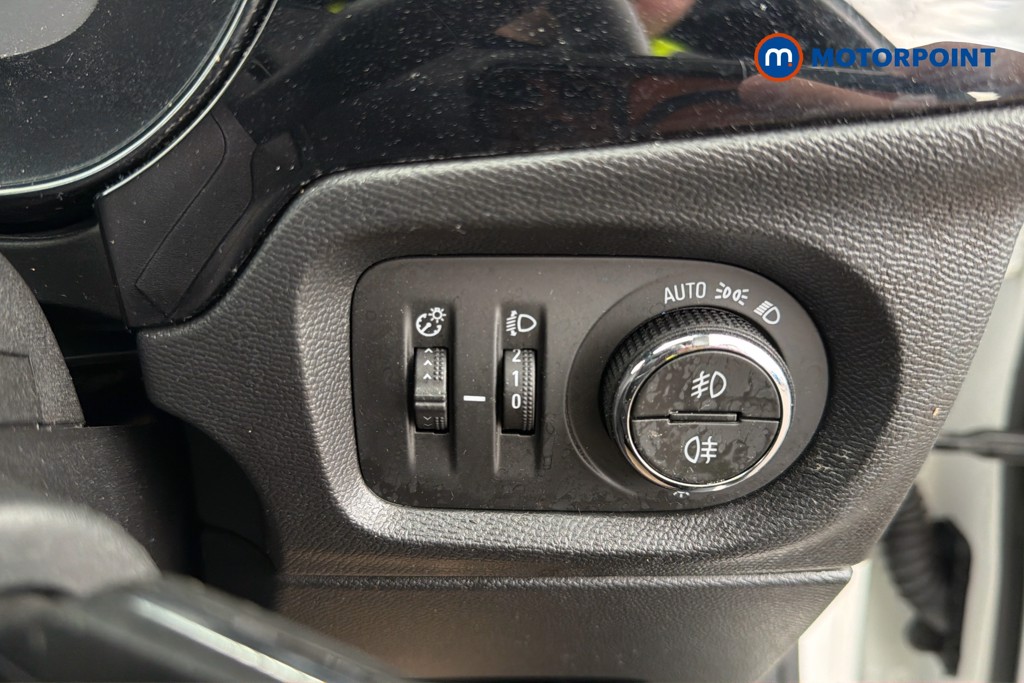 Vauxhall Corsa GS Manual Petrol Hatchback - Stock Number (1641472) - 18th supplementary image