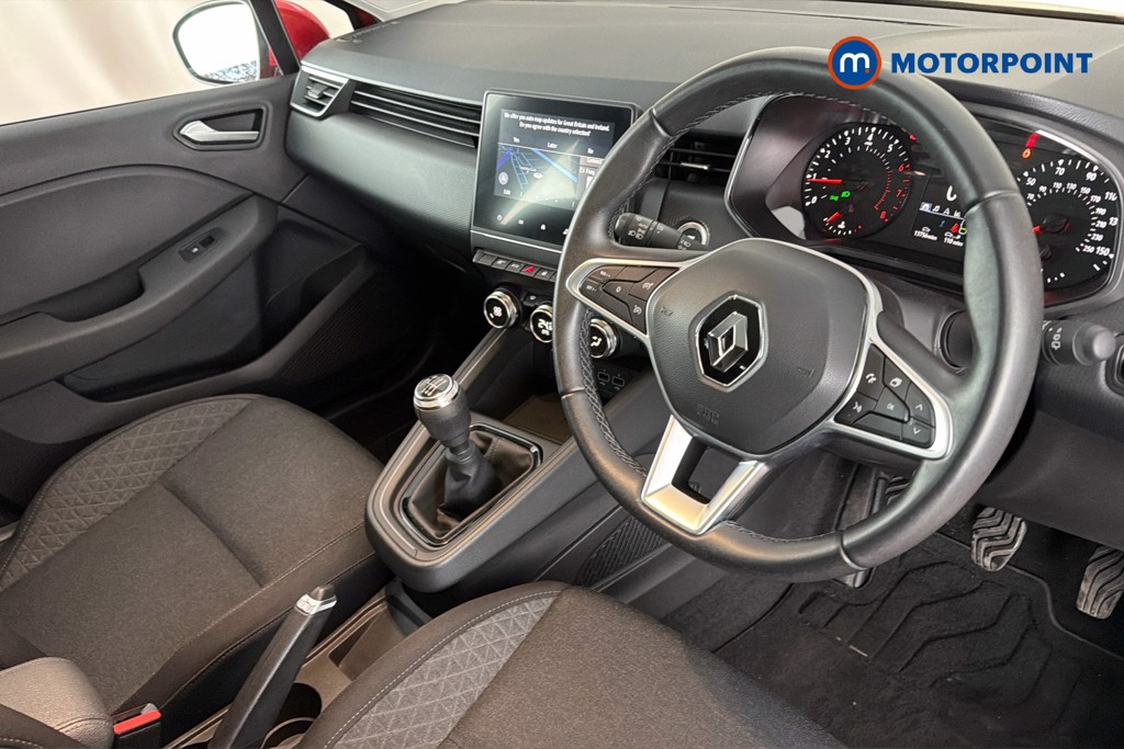 Renault Clio Iconic Edition Manual Petrol Hatchback - Stock Number (1641618) - 2nd supplementary image