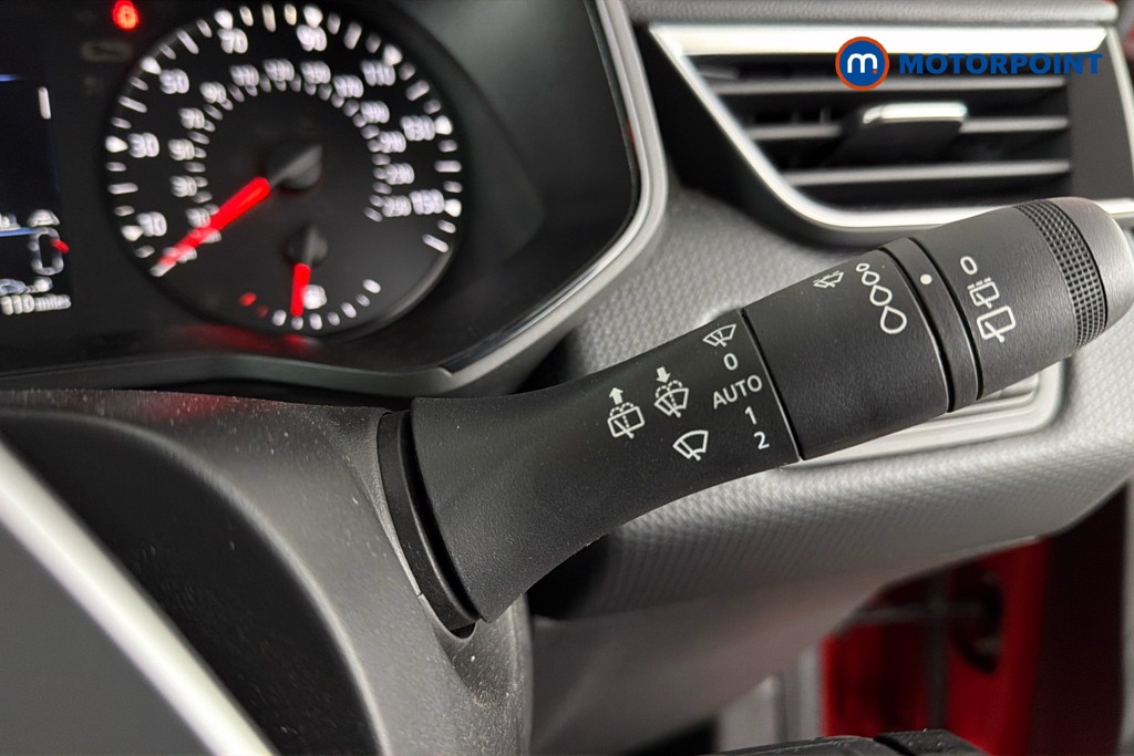 Renault Clio Iconic Edition Manual Petrol Hatchback - Stock Number (1641618) - 7th supplementary image