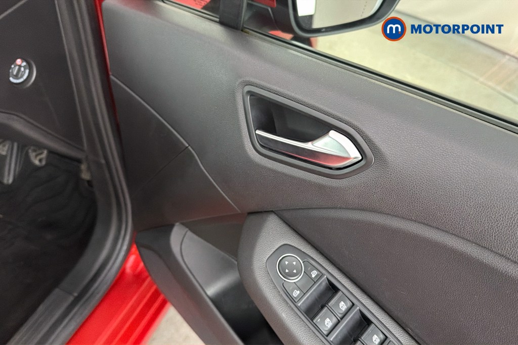 Renault Clio Iconic Edition Manual Petrol Hatchback - Stock Number (1641618) - 42nd supplementary image