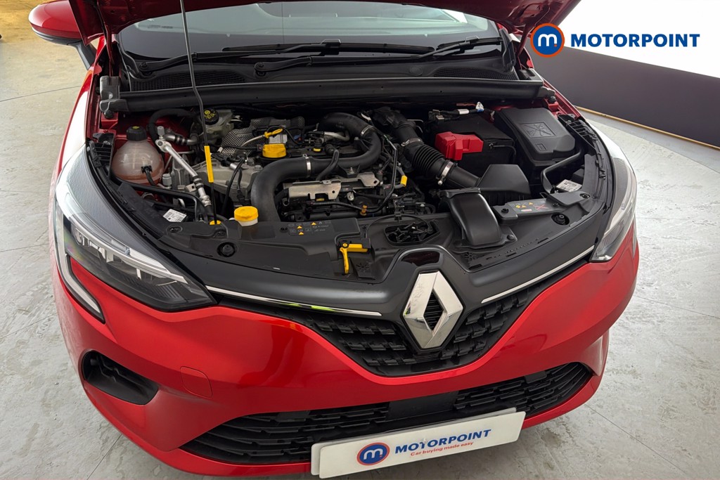 Renault Clio Iconic Edition Manual Petrol Hatchback - Stock Number (1641618) - 51st supplementary image