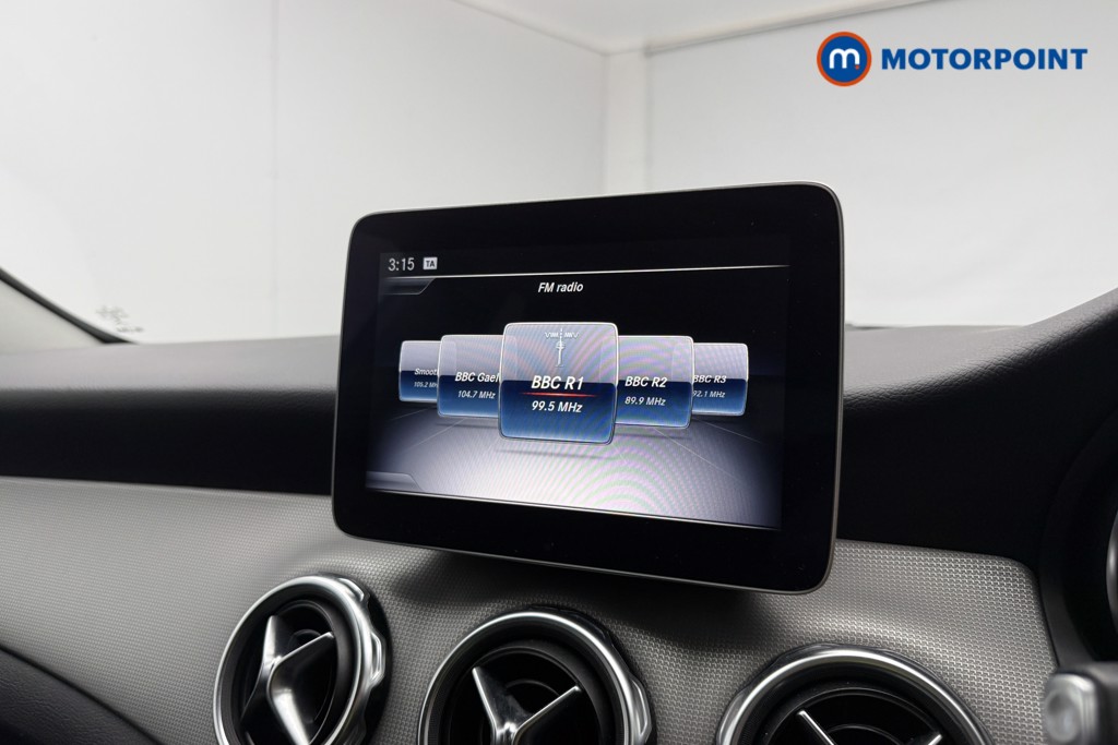 Mercedes-Benz GLA Urban Edition Automatic Petrol SUV - Stock Number (1642538) - 10th supplementary image