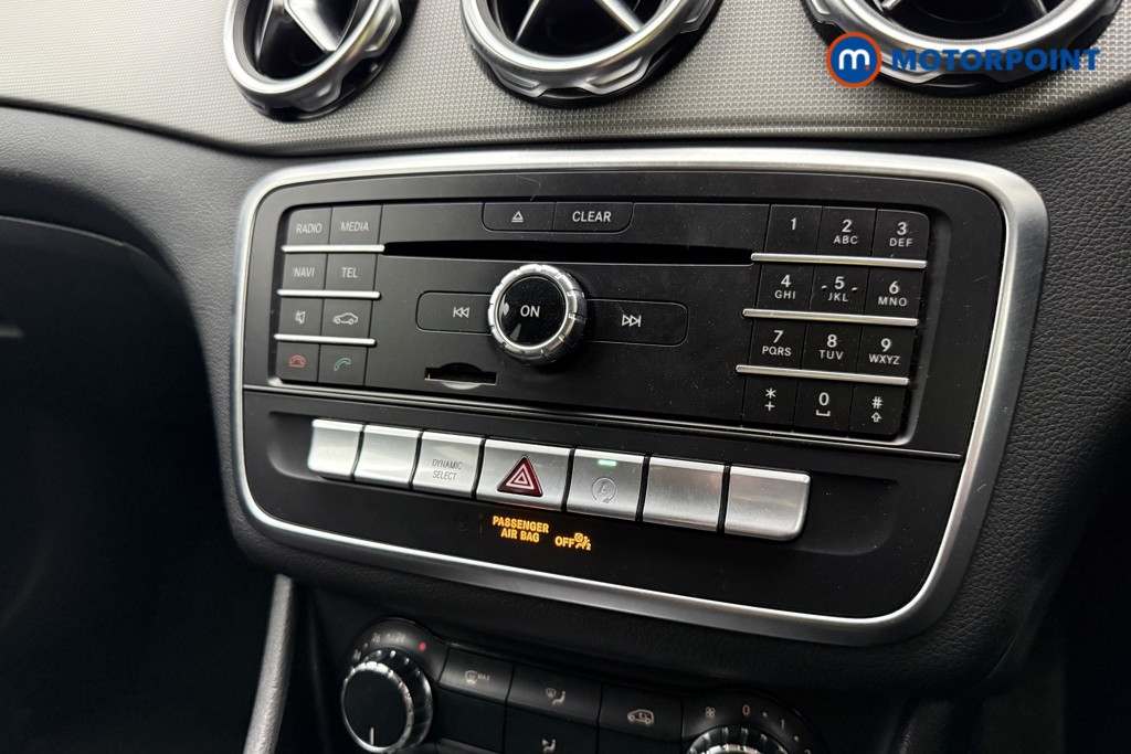 Mercedes-Benz GLA Urban Edition Automatic Petrol SUV - Stock Number (1642538) - 12th supplementary image