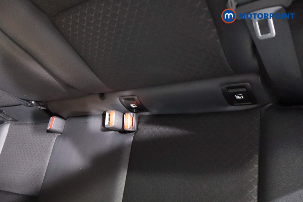 Nissan Juke N-Connecta Automatic Petrol SUV - Stock Number (1642801) - 26th supplementary image