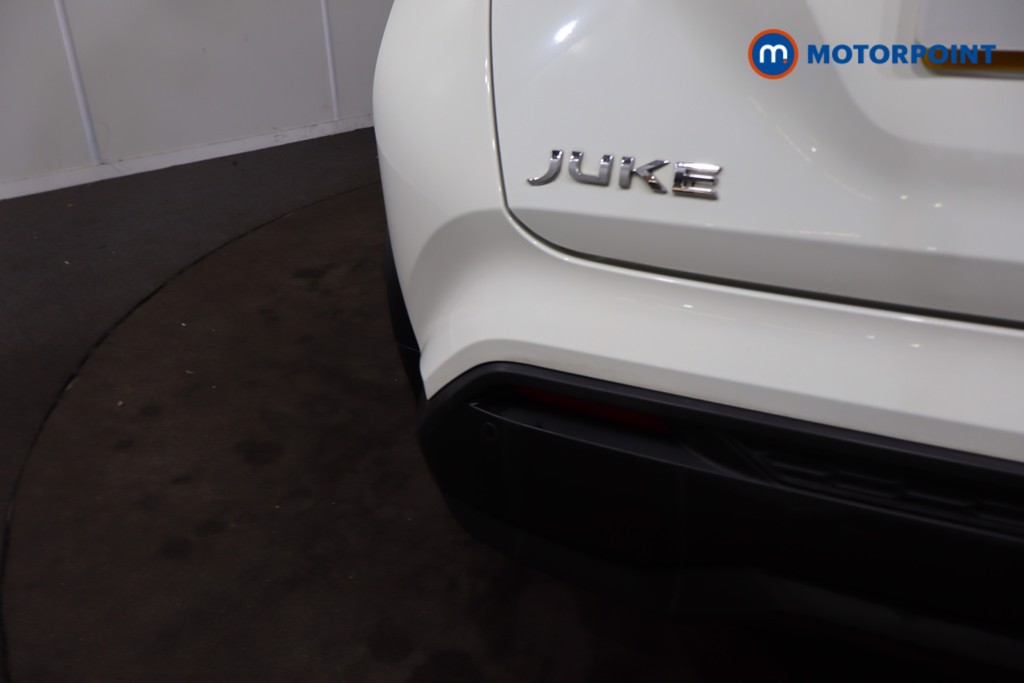 Nissan Juke N-Connecta Automatic Petrol SUV - Stock Number (1642801) - 33rd supplementary image