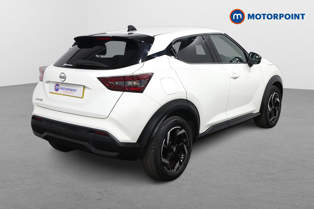 Nissan Juke N-Connecta Automatic Petrol SUV - Stock Number (1642801) - Drivers side rear corner