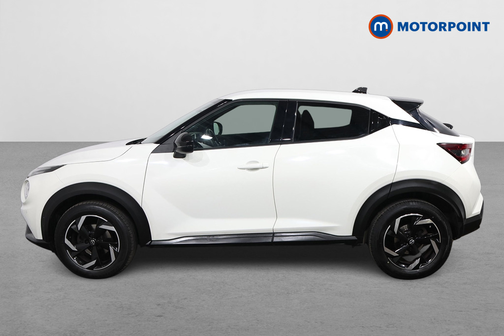 Nissan Juke N-Connecta Automatic Petrol SUV - Stock Number (1642801) - Passenger side