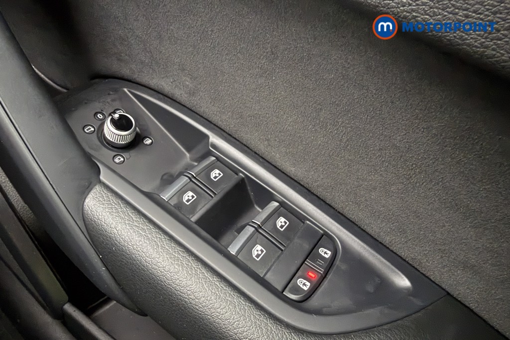 Audi Q5 S Line Automatic Diesel SUV - Stock Number (1643186) - 17th supplementary image