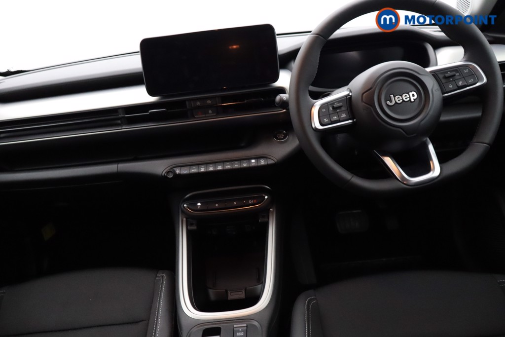 Jeep Avenger Summit Automatic Electric SUV - Stock Number (1643222) - 9th supplementary image