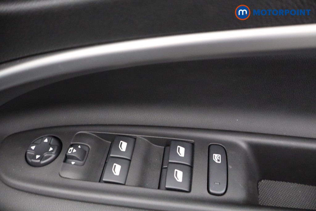 Jeep Avenger Summit Automatic Electric SUV - Stock Number (1643222) - 11th supplementary image