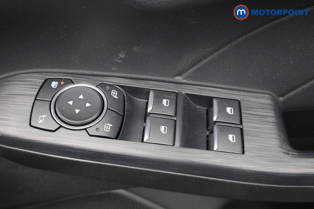 Ford Kuga St-Line Automatic Petrol-Electric Hybrid SUV - Stock Number (1643226) - 12th supplementary image