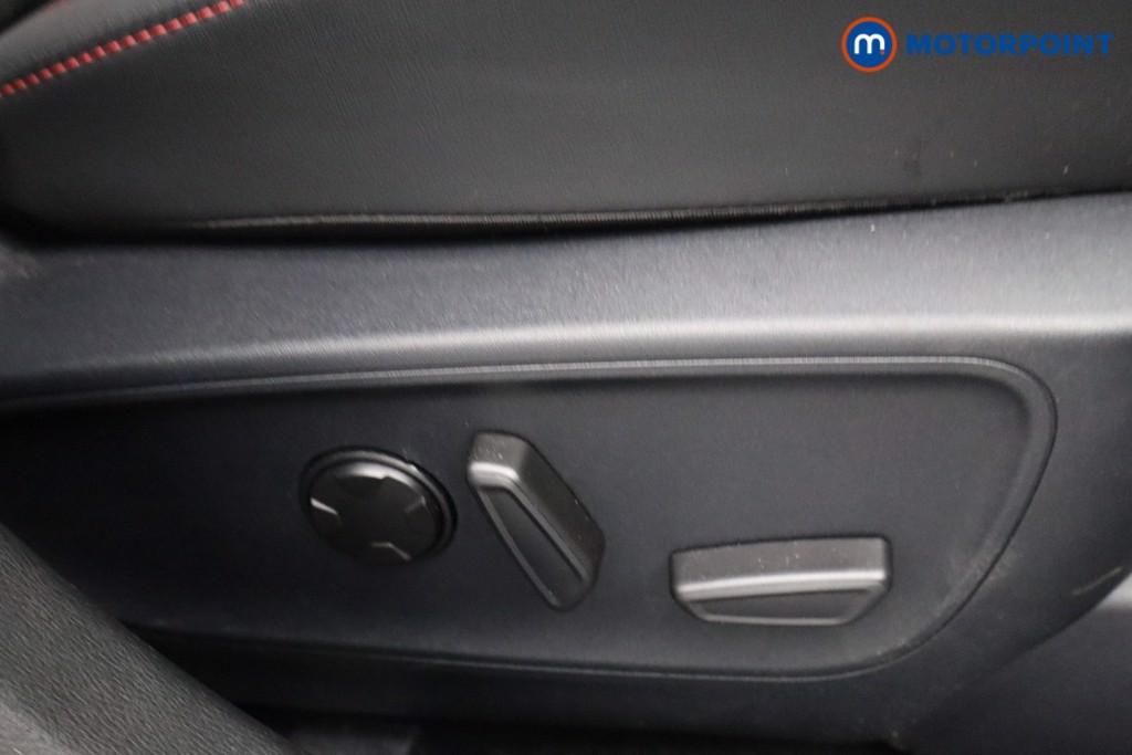 Ford Kuga St-Line Automatic Petrol-Electric Hybrid SUV - Stock Number (1643226) - 14th supplementary image