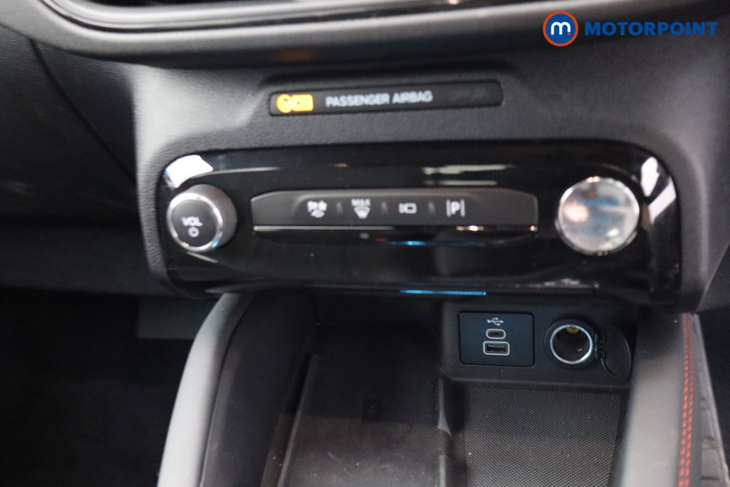 Ford Kuga St-Line Automatic Petrol-Electric Hybrid SUV - Stock Number (1643226) - 19th supplementary image