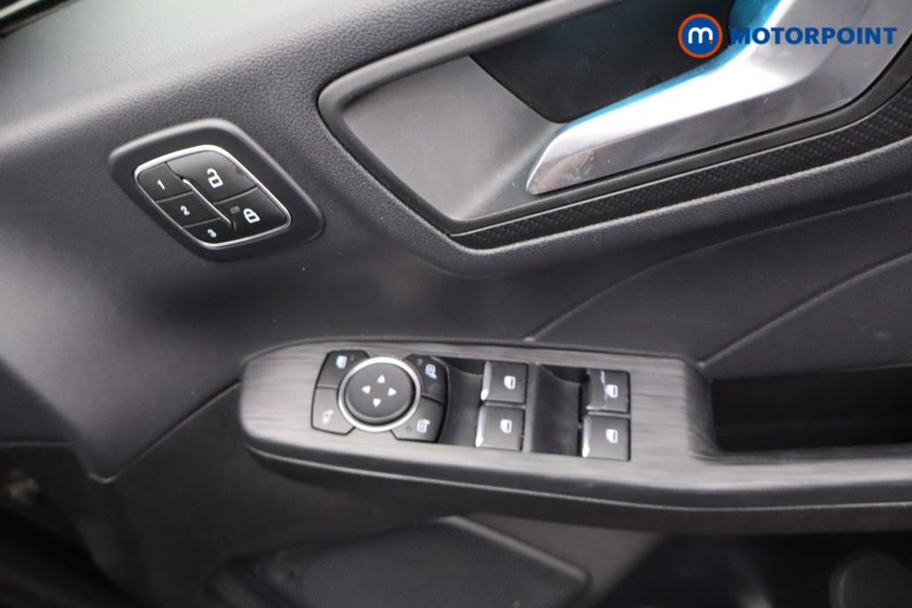 Ford Kuga St-Line Automatic Petrol-Electric Hybrid SUV - Stock Number (1643228) - 11th supplementary image