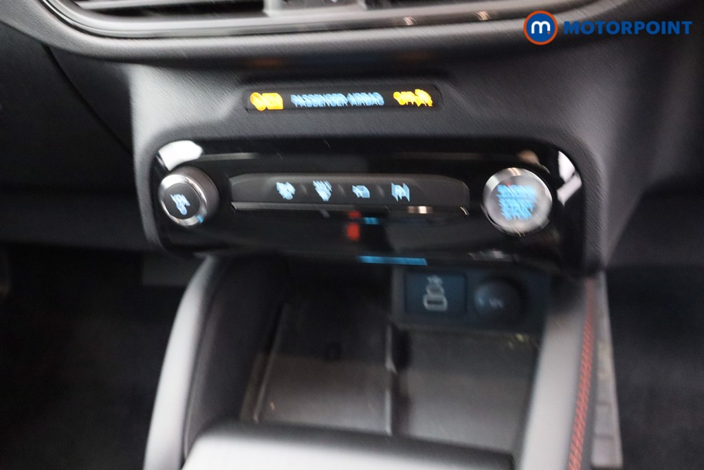 Ford Kuga St-Line Automatic Petrol-Electric Hybrid SUV - Stock Number (1643228) - 18th supplementary image