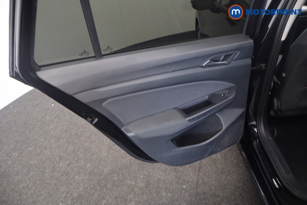 Volkswagen Golf Life Automatic Petrol Estate - Stock Number (1643318) - 24th supplementary image