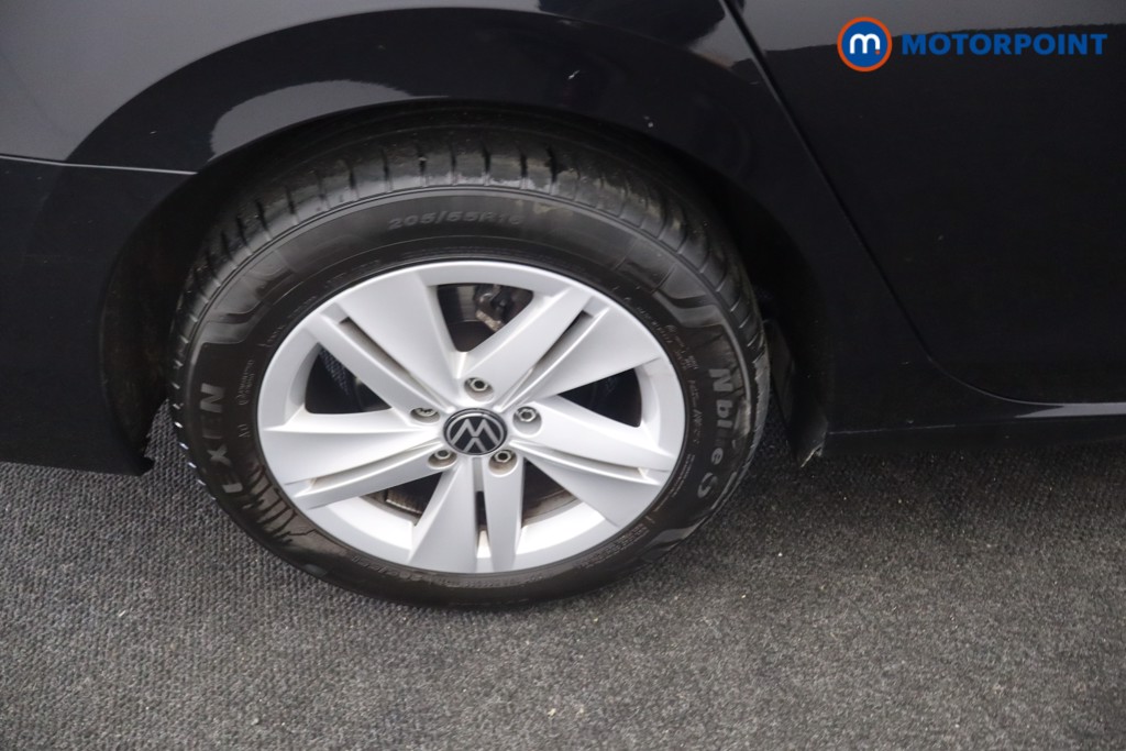 Volkswagen Golf Life Automatic Petrol Estate - Stock Number (1643318) - 38th supplementary image