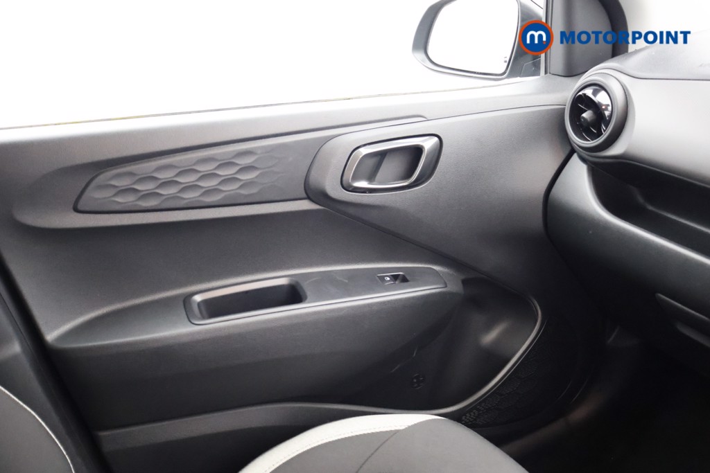 Hyundai I10 Advance Automatic Petrol Hatchback - Stock Number (1643590) - 10th supplementary image