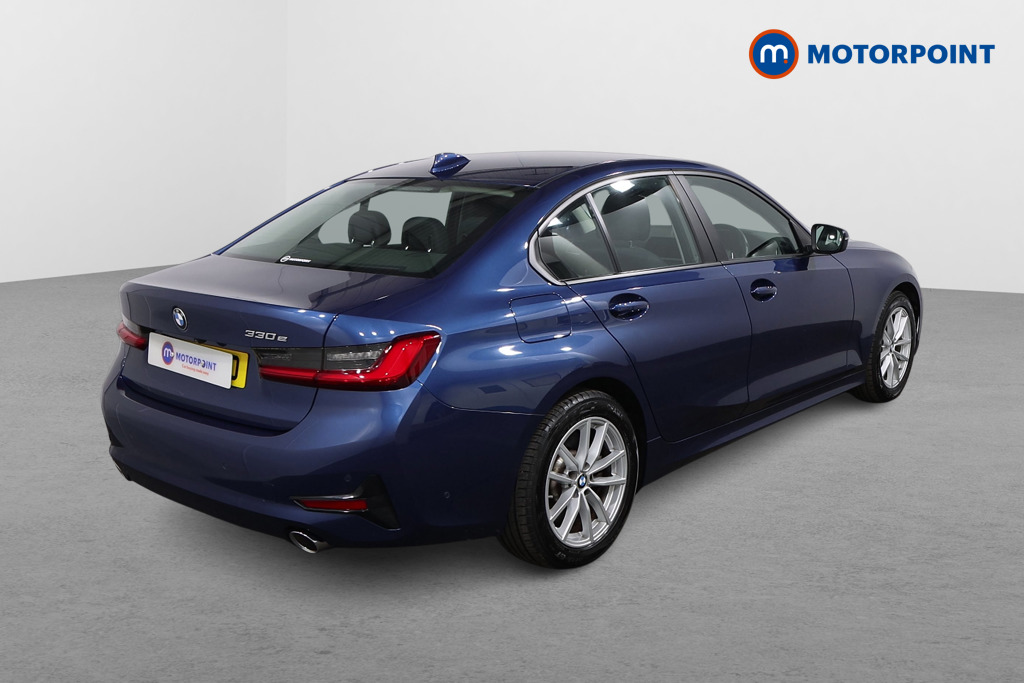 BMW 3 Series Se Pro Automatic Petrol Plug-In Hybrid Saloon - Stock Number (1643607) - Drivers side rear corner