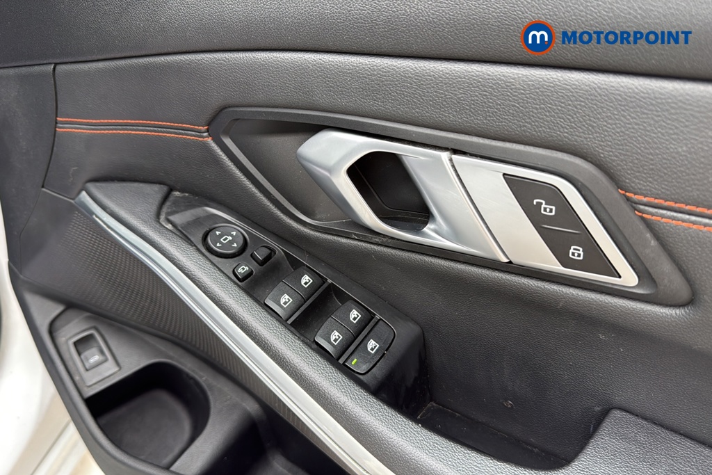 BMW 3 Series Sport Automatic Petrol Estate - Stock Number (1643611) - 19th supplementary image