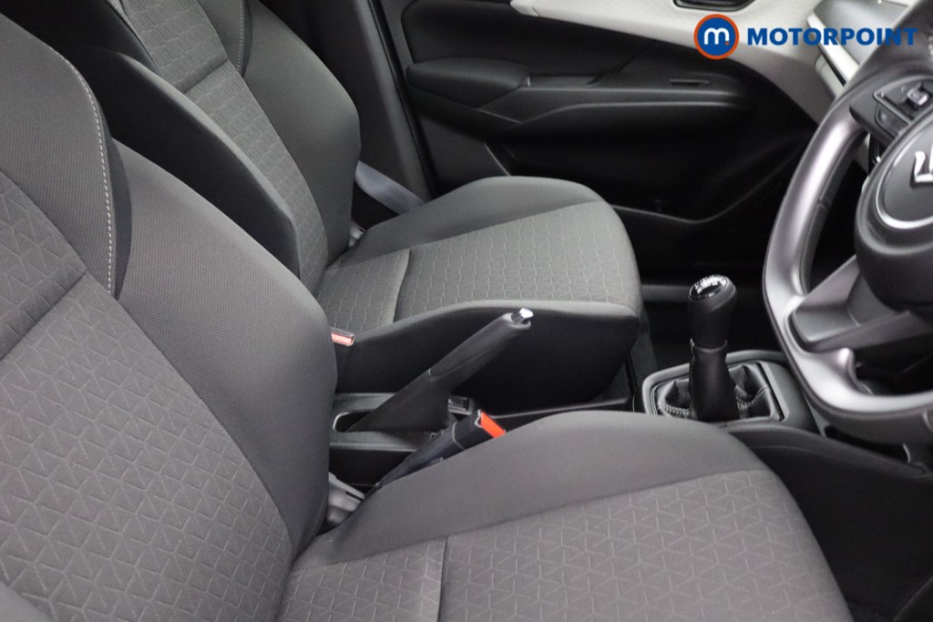 Suzuki Swift Motion Manual Petrol Hatchback - Stock Number (1643666) - 11th supplementary image