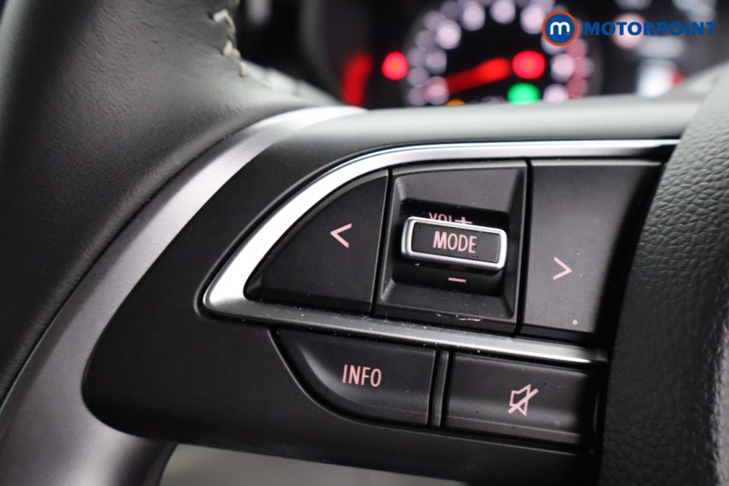 Suzuki Swift Motion Manual Petrol Hatchback - Stock Number (1643666) - 16th supplementary image