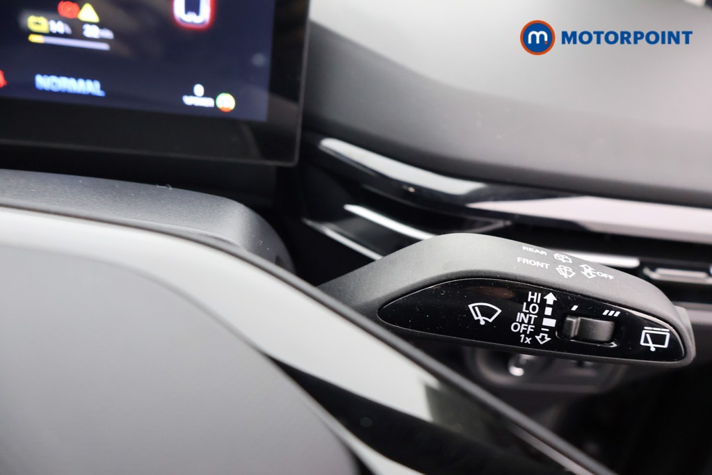 Mg Motor Uk MG4 SE Automatic Electric SUV - Stock Number (1644207) - 6th supplementary image