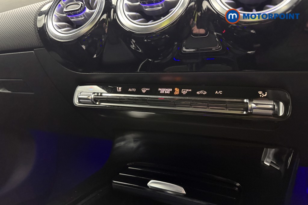 Mercedes-Benz CLA Amg Line Automatic Petrol Coupe - Stock Number (1644371) - 13th supplementary image