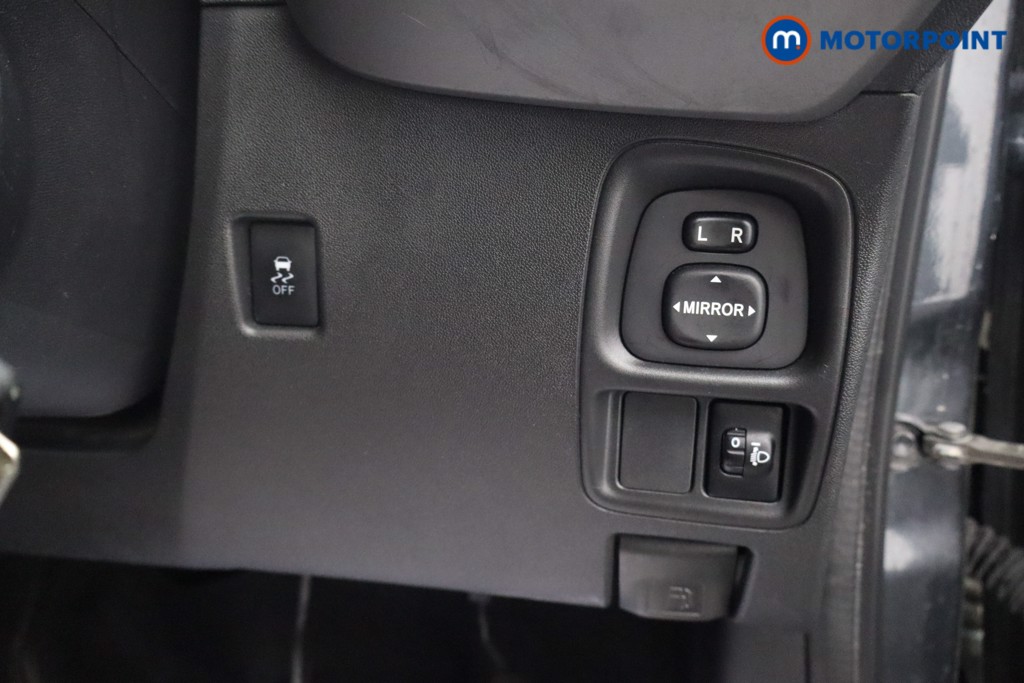 Toyota Aygo X-Play Manual Petrol Hatchback - Stock Number (1633913) - 12th supplementary image
