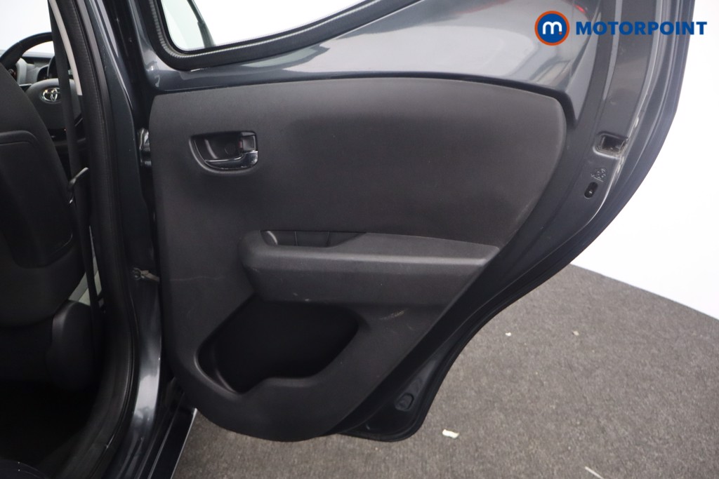 Toyota Aygo X-Play Manual Petrol Hatchback - Stock Number (1633913) - 15th supplementary image