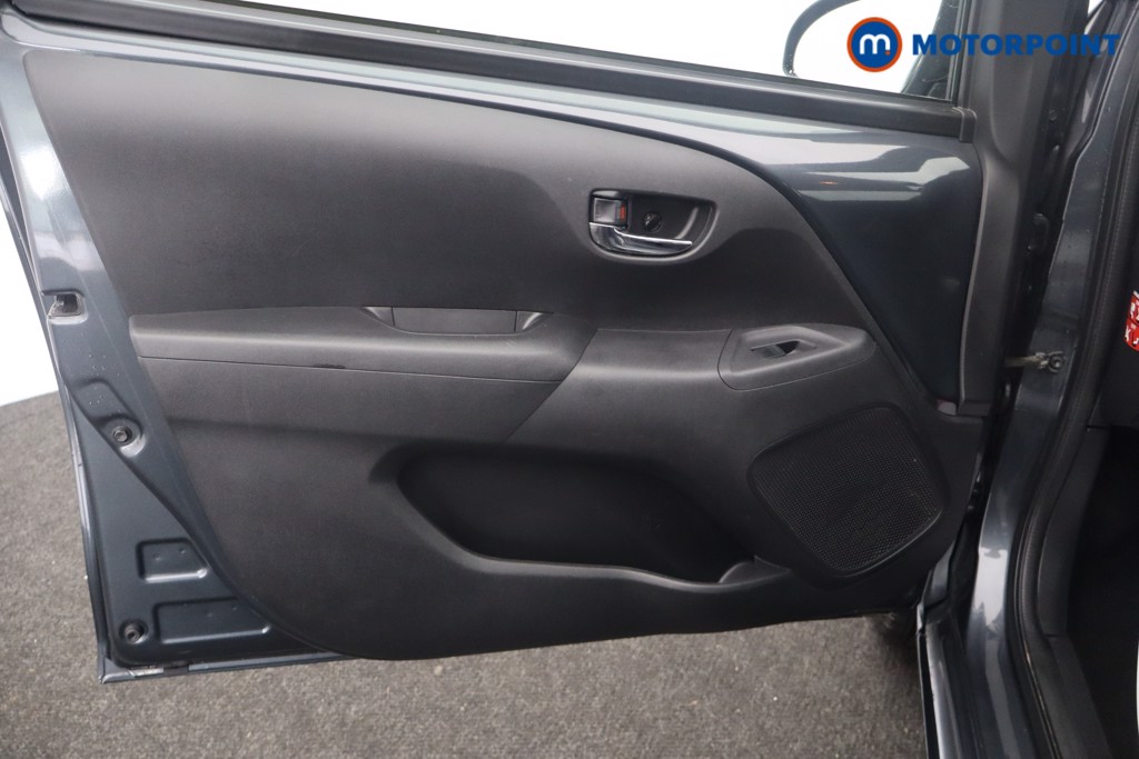 Toyota Aygo X-Play Manual Petrol Hatchback - Stock Number (1633913) - 18th supplementary image