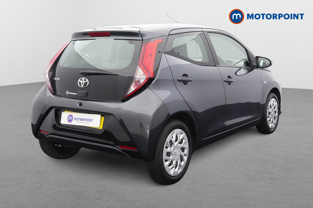 Toyota Aygo X-Play Manual Petrol Hatchback - Stock Number (1633913) - Drivers side rear corner