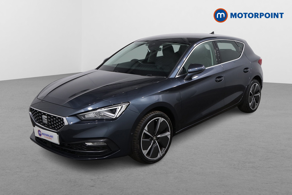 Seat Leon Xcellence Lux Automatic Petrol Hatchback - Stock Number (1634345) - Passenger side front corner