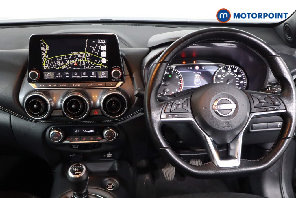 Nissan Juke N-Connecta Manual Petrol SUV - Stock Number (1635823) - 3rd supplementary image