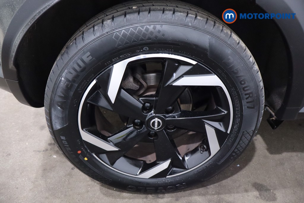 Nissan Juke N-Connecta Manual Petrol SUV - Stock Number (1635823) - 10th supplementary image