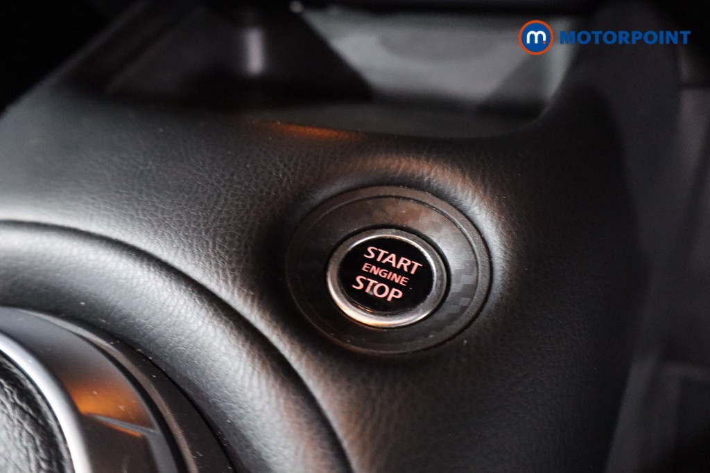 Nissan Juke N-Connecta Manual Petrol SUV - Stock Number (1635823) - 21st supplementary image
