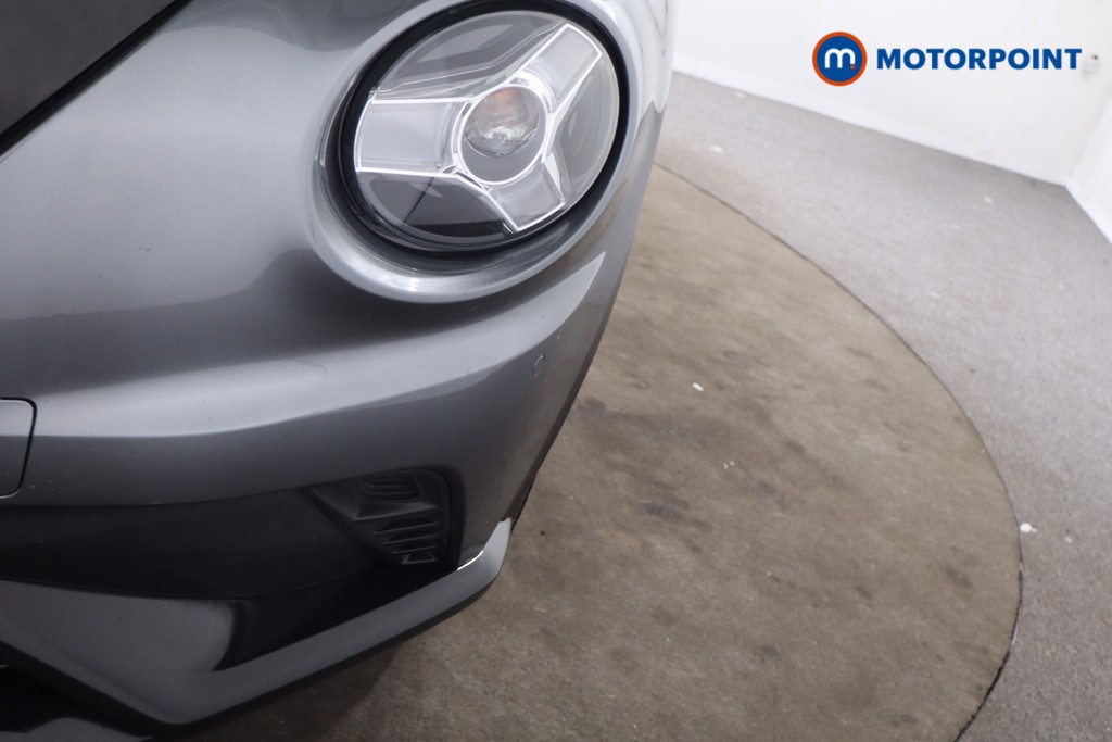 Nissan Juke N-Connecta Manual Petrol SUV - Stock Number (1635823) - 30th supplementary image
