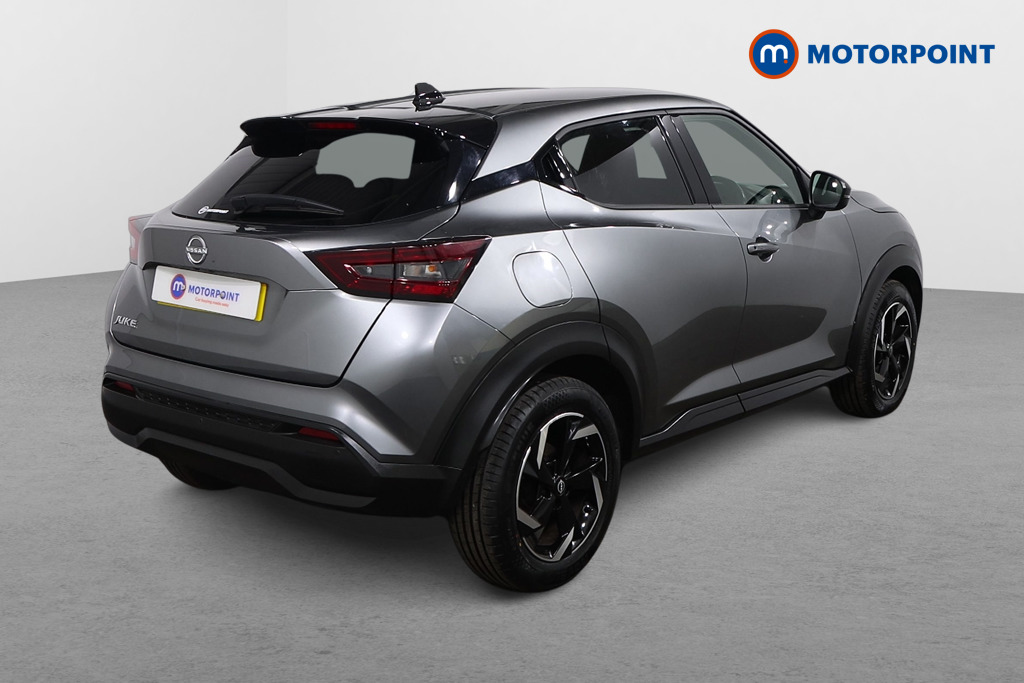 Nissan Juke N-Connecta Manual Petrol SUV - Stock Number (1635823) - Drivers side rear corner