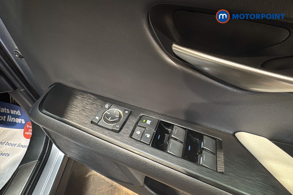 Lexus UX F-Sport Automatic Petrol-Electric Hybrid SUV - Stock Number (1639255) - 20th supplementary image