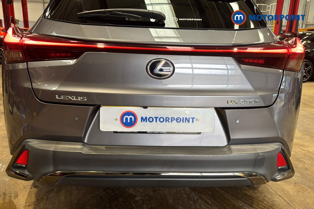 Lexus UX F-Sport Automatic Petrol-Electric Hybrid SUV - Stock Number (1639255) - 40th supplementary image