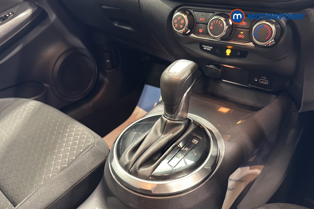 Nissan Juke Acenta Automatic Petrol SUV - Stock Number (1639434) - 15th supplementary image