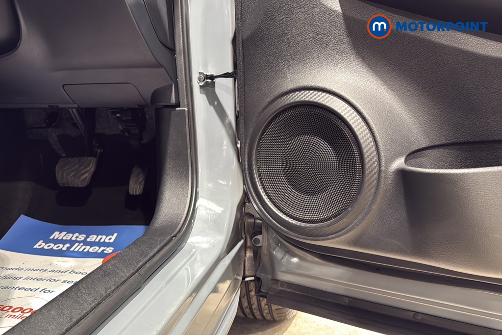 Nissan Juke Acenta Automatic Petrol SUV - Stock Number (1639434) - 21st supplementary image